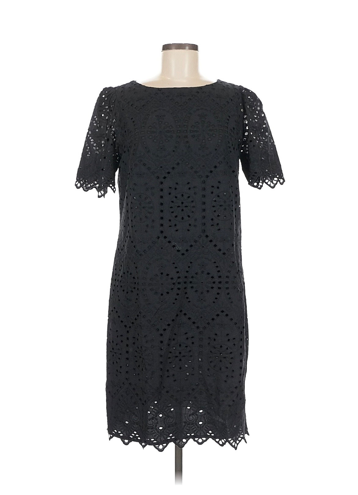 LAUREN Ralph Lauren | Black Cotton Eyelet Lace Shift Dress - Size 8 (Resale)